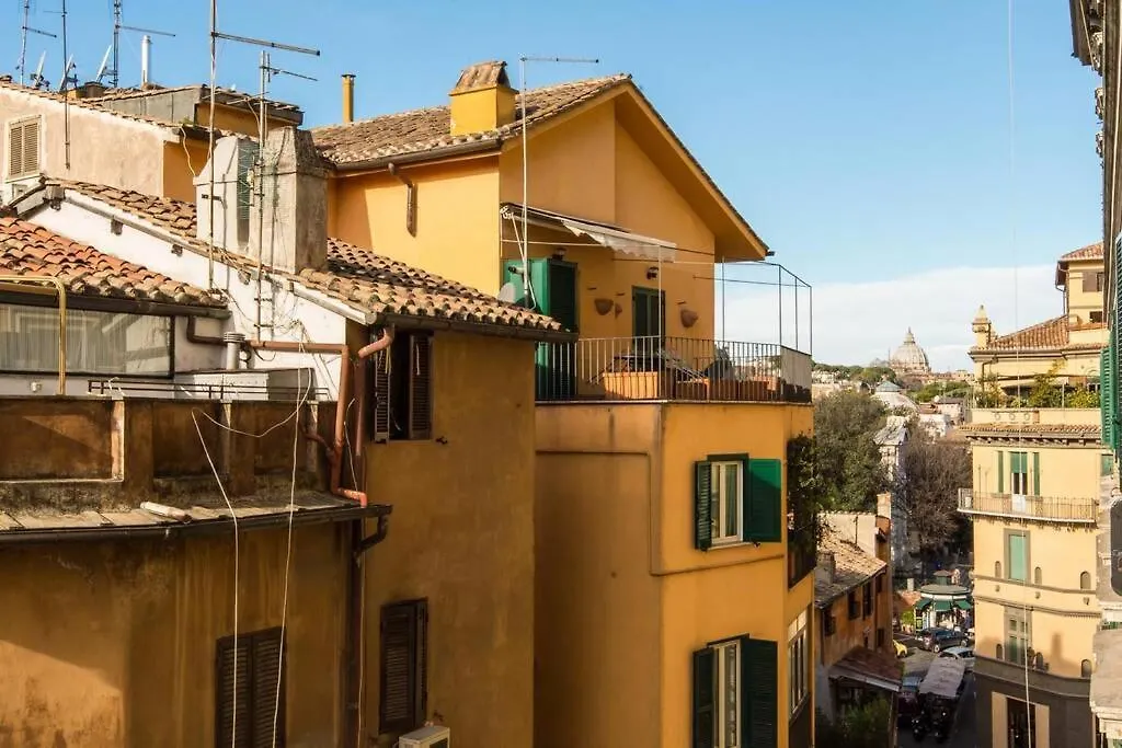 Trastevere Large Comfortable Apartment Rome 0*,  Italy